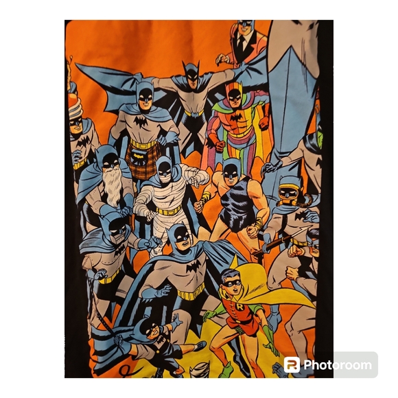 EUC Batman t-shirt, black, XXL - Picture 3 of 4